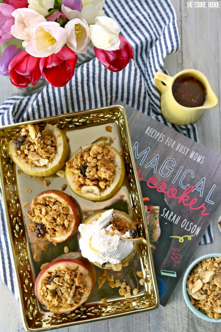 Granola baked apples