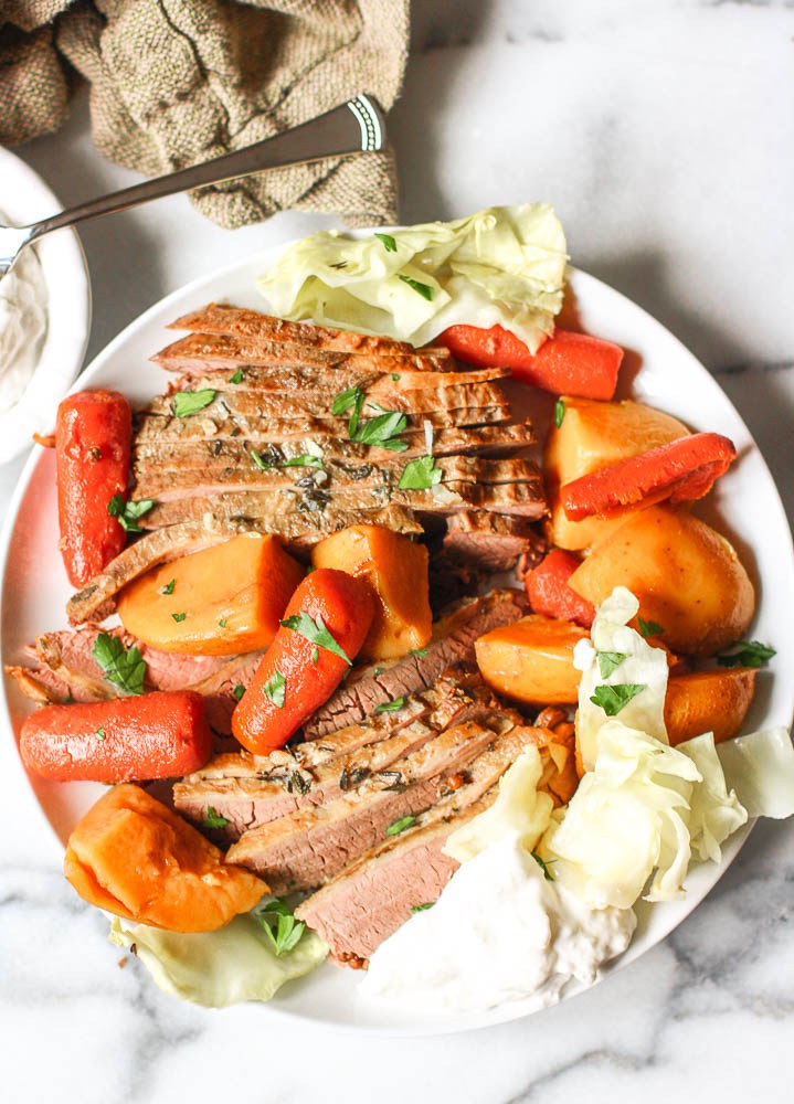 Slow cooker corned beef and cabbage